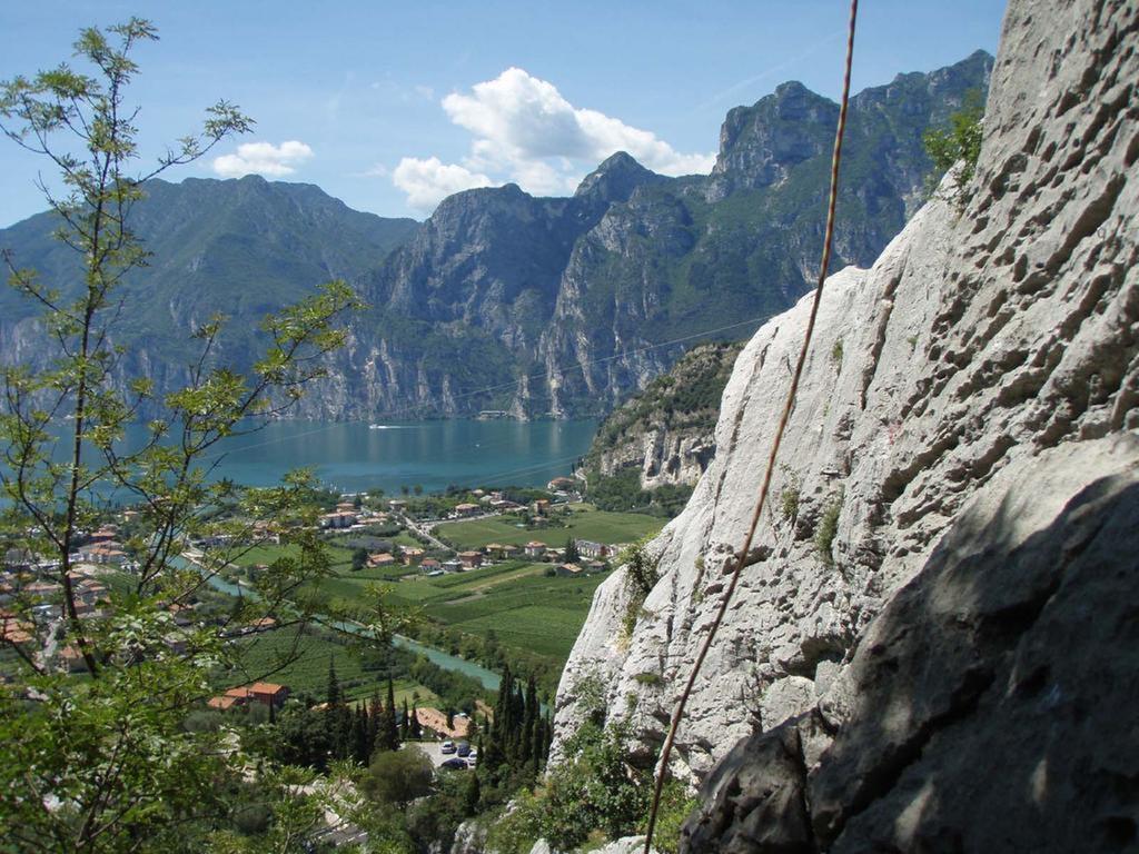 Garden Belvedere B&B Torbole Sul Garda Εξωτερικό φωτογραφία